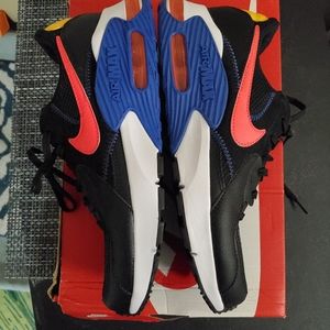 Nike Air Max Excee - Men's: 8.5/Women's:10